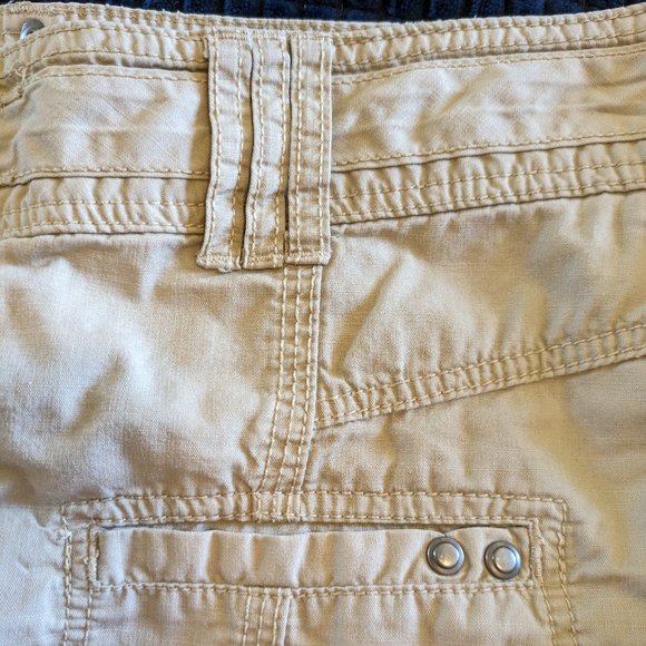Natural Reflections - women’s beige khaki cargo cotton shorts Sz 10 - Picture 6 of 12